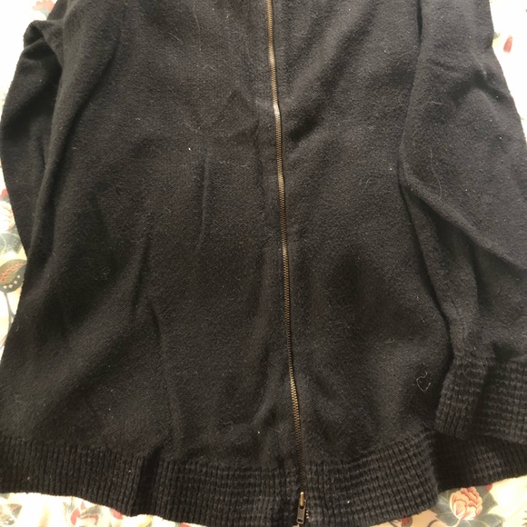Madewell black sweater w back zipper, size L - Picture 7 of 9